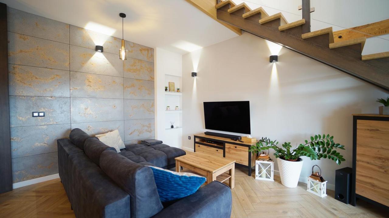 Apartamenty Everysky - Mickiewicza 30 Єленя-Ґура Екстер'єр фото